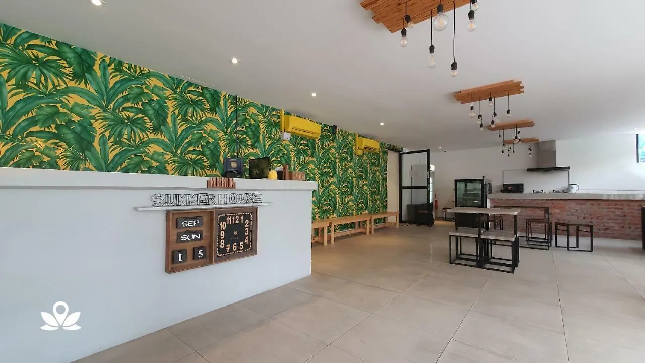 Summer House Bed & Cafe Kuala Lumpur 2*,